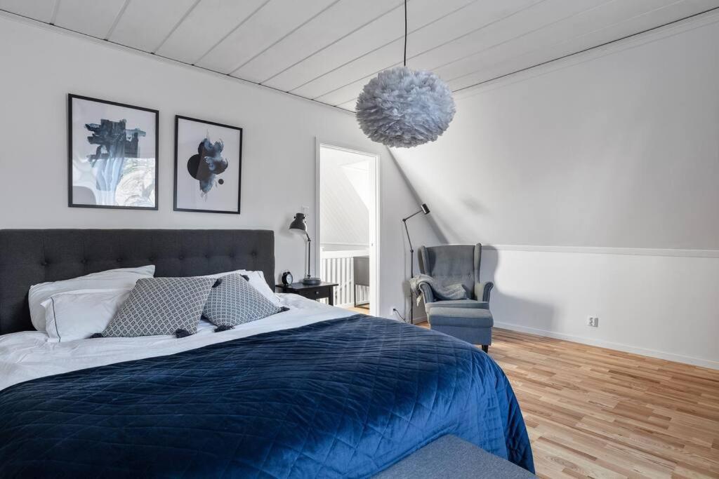 Amazing Family Home In Stockholm Bagian luar foto