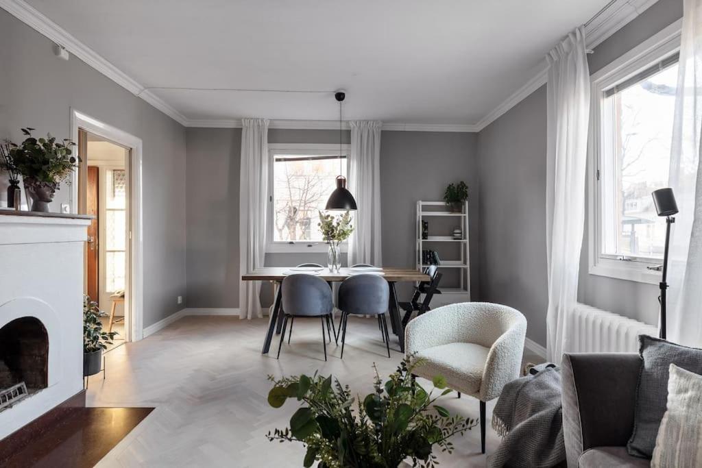 Amazing Family Home In Stockholm Bagian luar foto